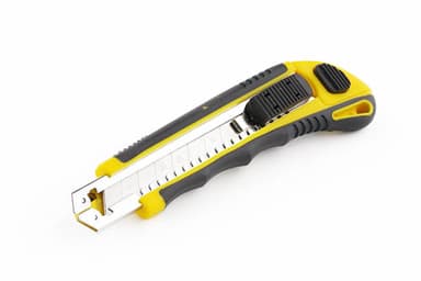 Ніж висувний 9мм обгумований, обойма на 3шт СИЛА