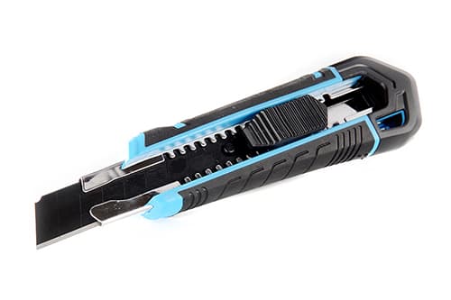 Ніж висувний сегментний 18мм NA-18 APRO