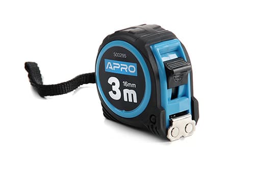 Рулетка обгумована з магнітом 3 м х 16 мм APRO